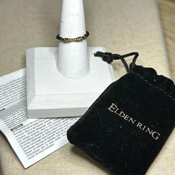 Elden Ring Other - Elden Ring Collectors Steed Spectral Whistle Ring Size 9 with Bag & Paper